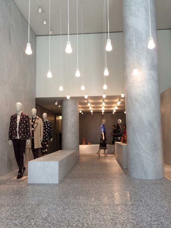 web-2014-valentino-roma-with-dcaC450F07D-0B08-1D5D-6D3E-22197EEA83F5.jpg