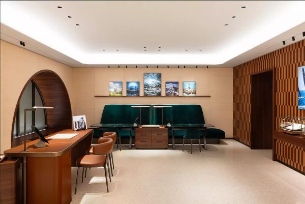 ro102D81EA66-E38C-ECA7-7A5E-B9EAE5277DD2.jpg